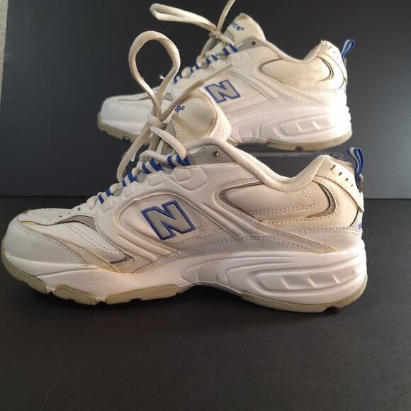 New Balance 407 Womens Walking Shoes Sz 9 Lightweight Cushioned Everyday Sneaker - Picture 3 of 15